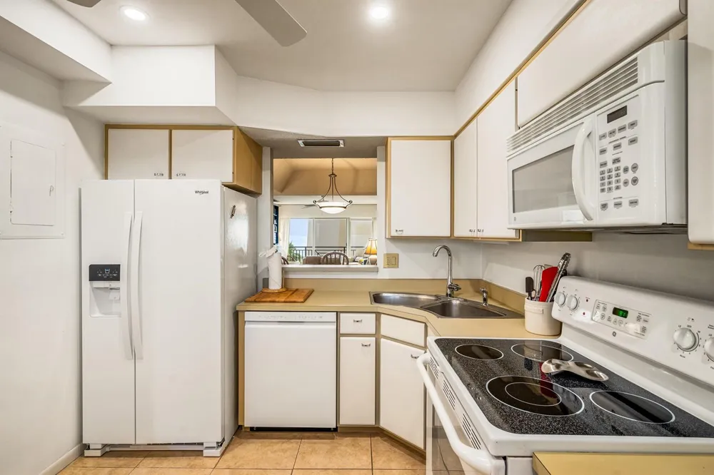 3939 OCEAN DRIVE #408C Vero Beach, FL 32963