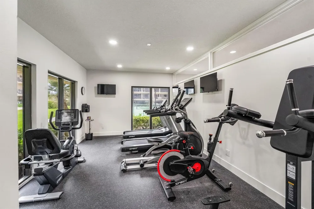 3939 OCEAN DRIVE #408C Vero Beach, FL 32963