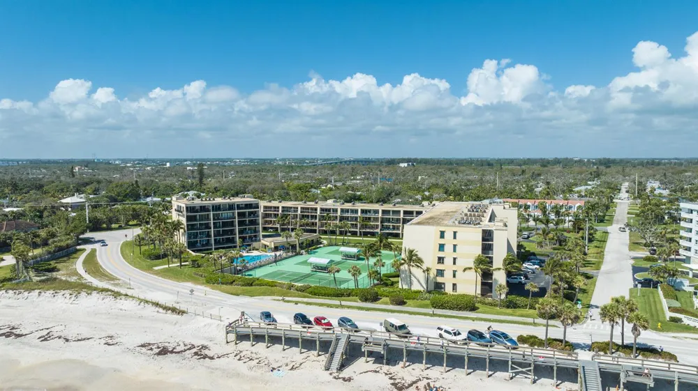 3939 OCEAN DRIVE #408C Vero Beach, FL 32963