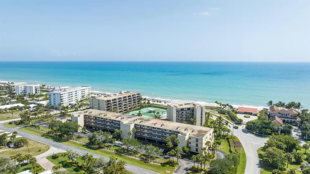 3939 OCEAN DRIVE #408C Vero Beach, FL 32963