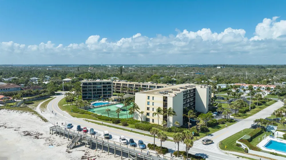 3939 OCEAN DRIVE #408C Vero Beach, FL 32963