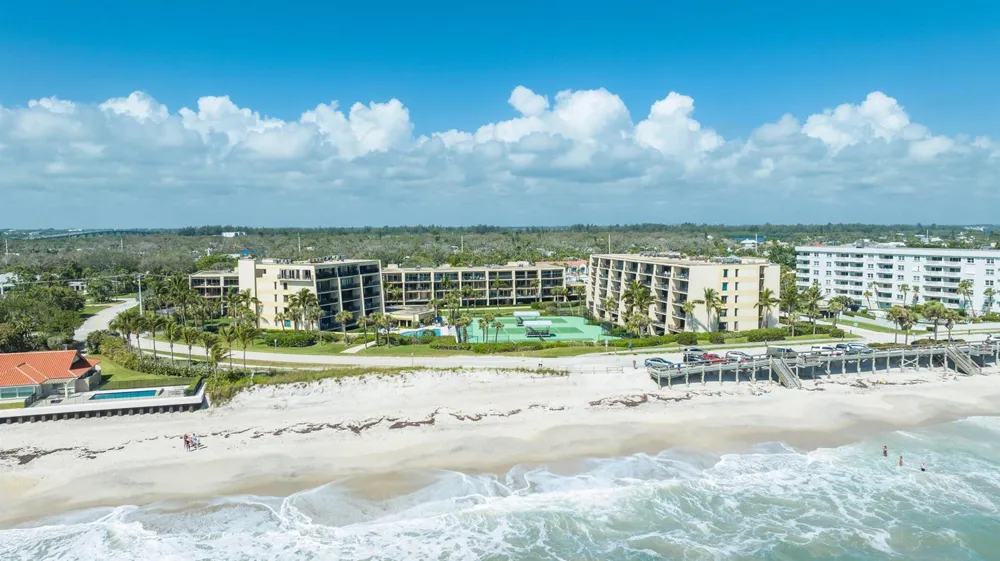 3939 OCEAN DRIVE #408C Vero Beach, FL 32963