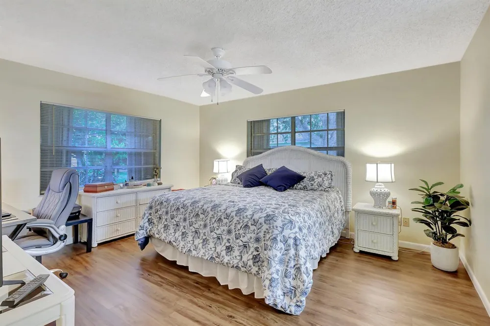 5840 SUMMERFIELD COURT Fort Pierce, FL 34982
