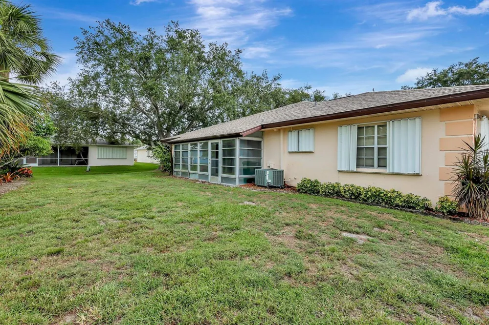 5840 SUMMERFIELD COURT Fort Pierce, FL 34982