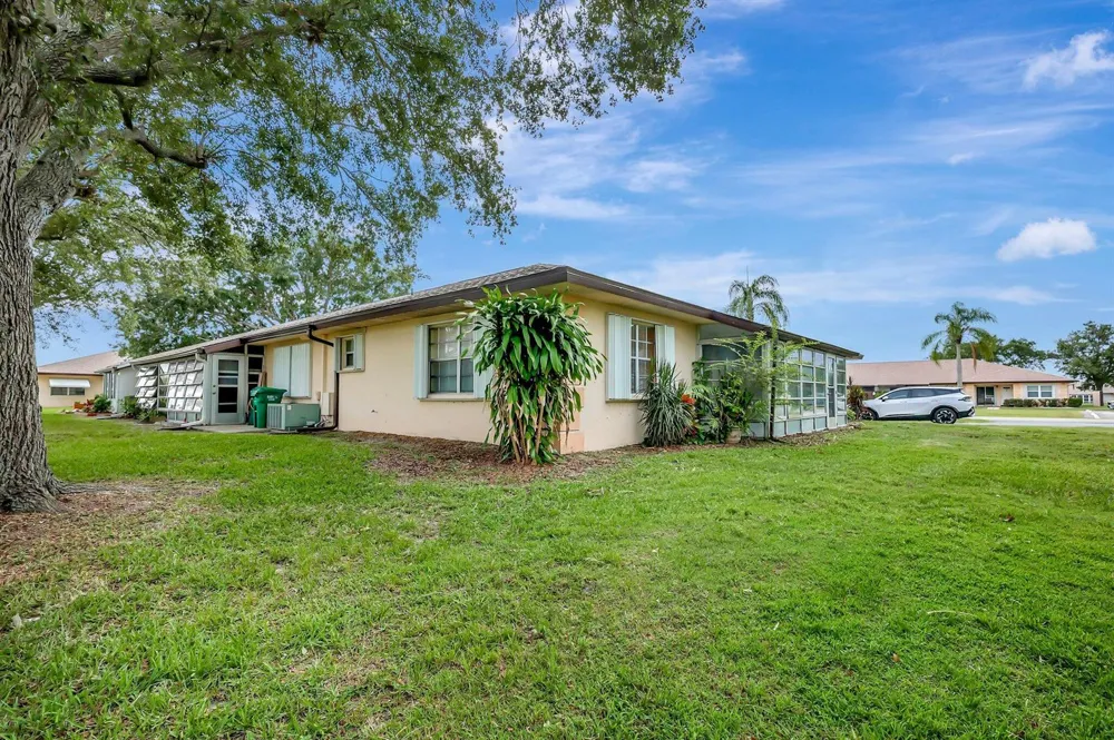 5840 SUMMERFIELD COURT Fort Pierce, FL 34982