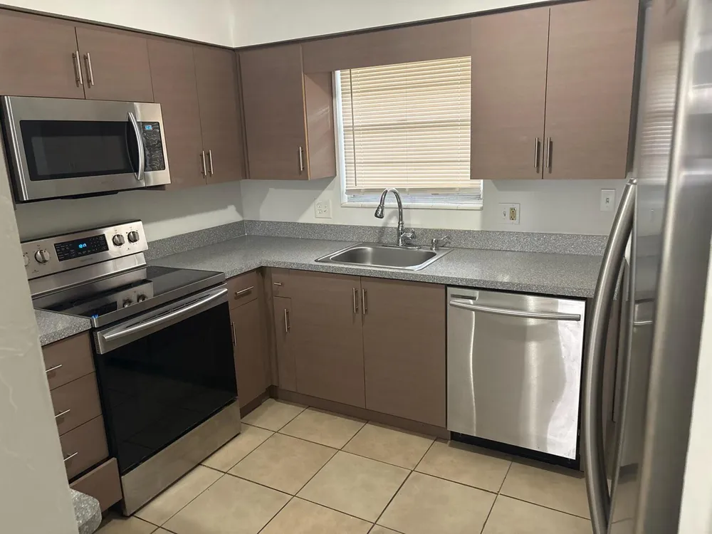 1231 SW 61ST TERRACE #1 Gainesville, FL 32607