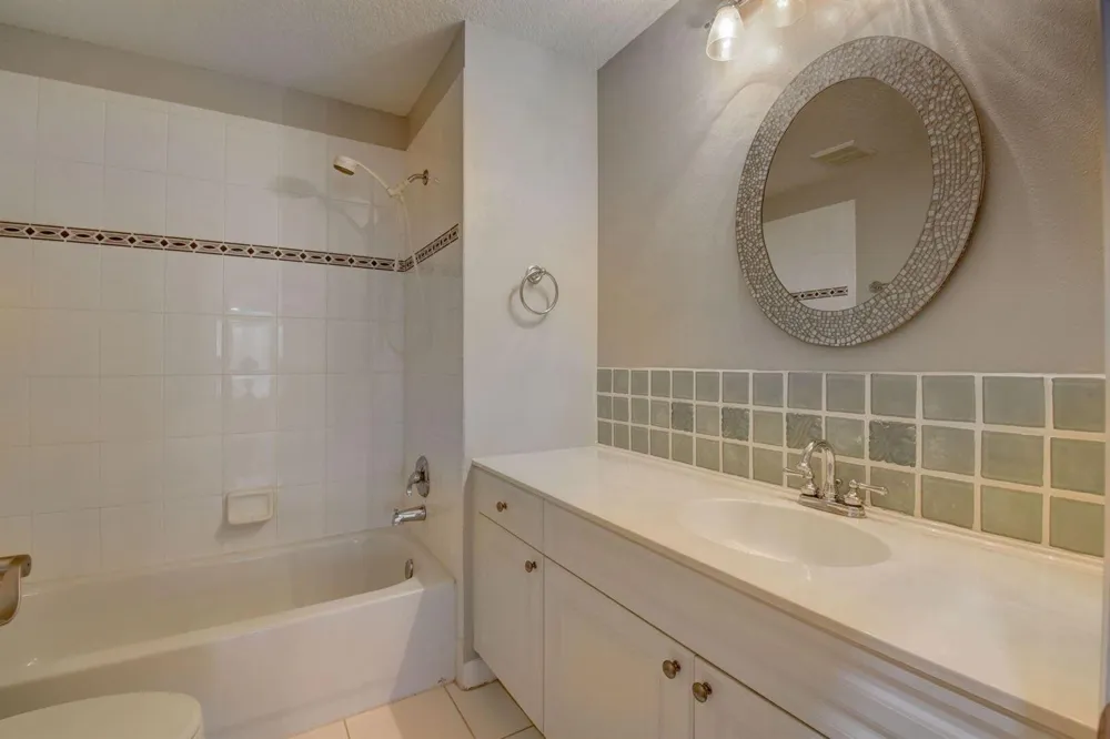 9113 Tremezzo Lane Boynton Beach, FL 33472