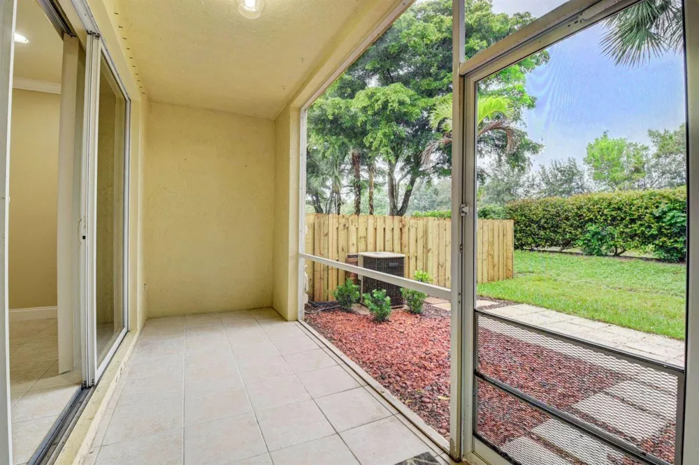9113 Tremezzo Lane Boynton Beach, FL 33472