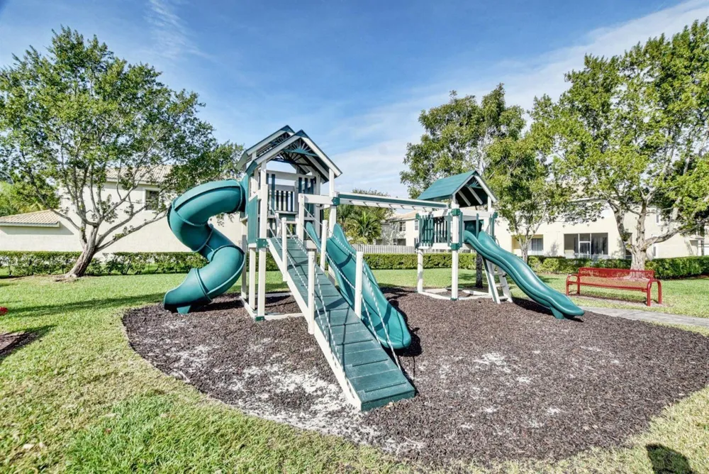 9113 Tremezzo Lane Boynton Beach, FL 33472