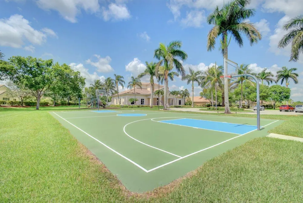 9113 Tremezzo Lane Boynton Beach, FL 33472