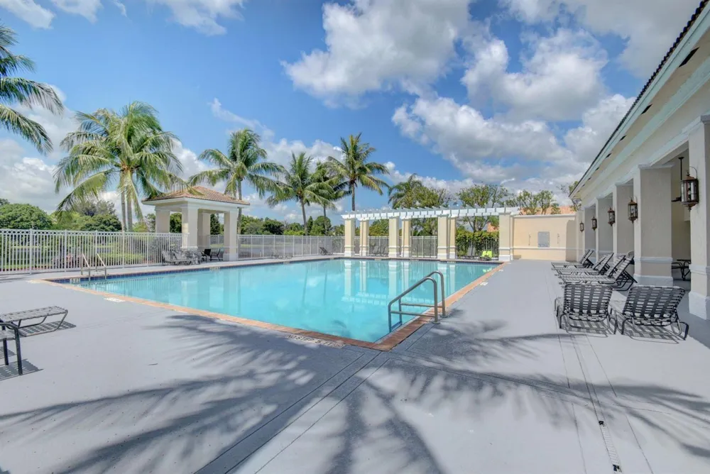 9113 Tremezzo Lane Boynton Beach, FL 33472