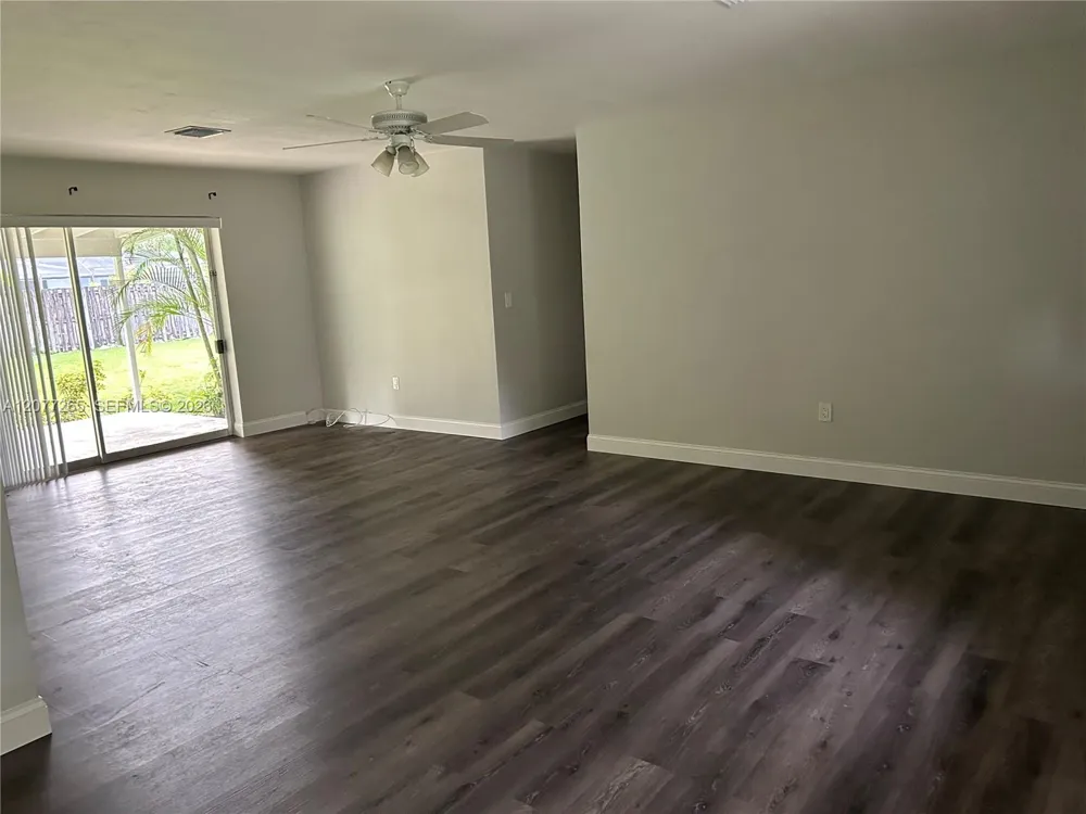 7415 SW 117th St Pinecrest, FL 33156