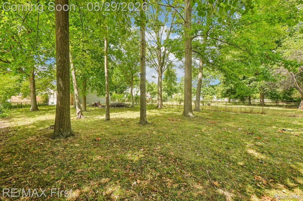 3202 Prairie Avenue Royal Oak City, MI 48073