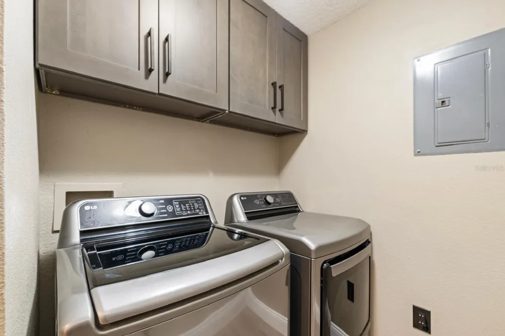 5512 METROWEST BOULEVARD #12-203 Orlando, FL 32811