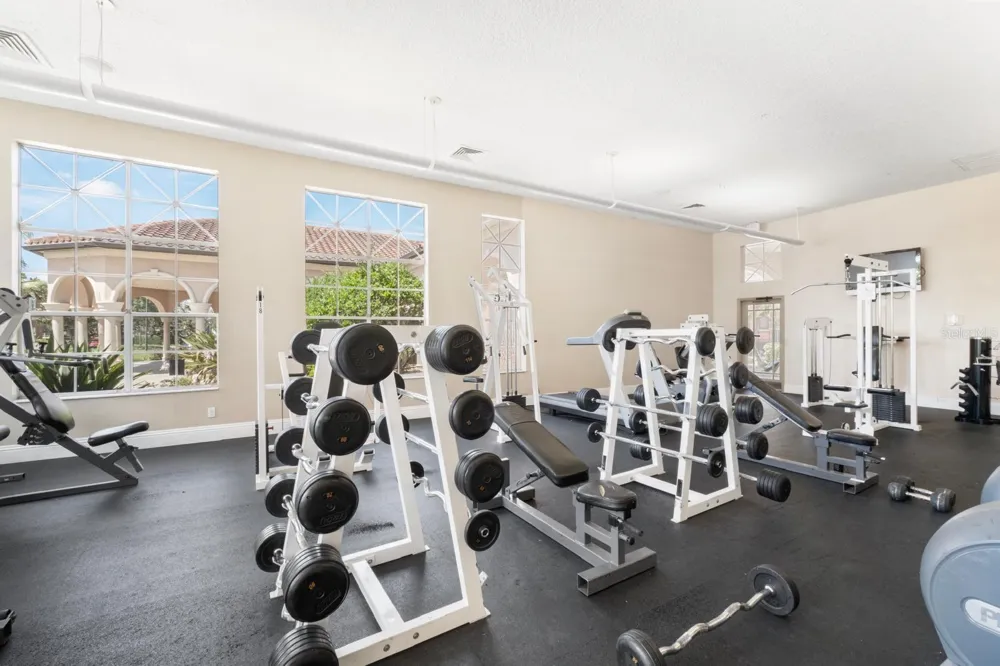5512 METROWEST BOULEVARD #12-203 Orlando, FL 32811