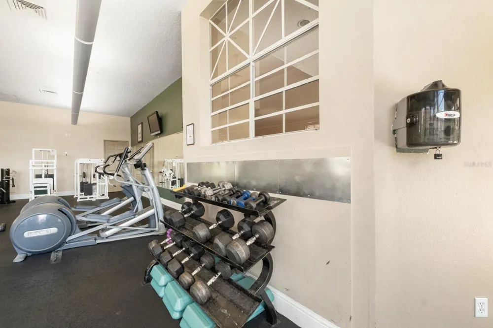 5512 METROWEST BOULEVARD #12-203 Orlando, FL 32811