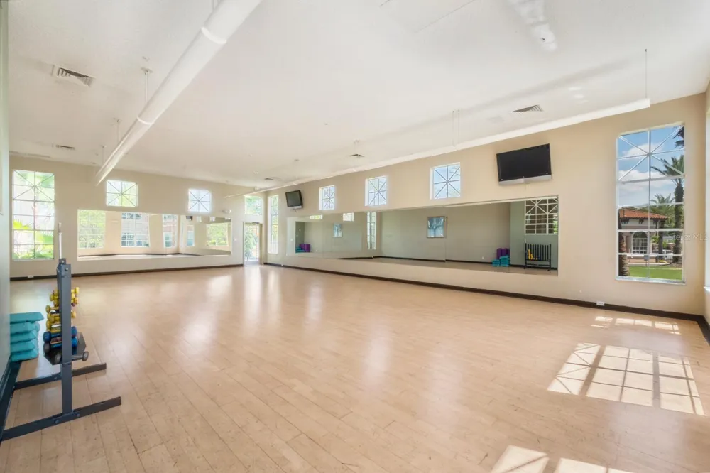 5512 METROWEST BOULEVARD #12-203 Orlando, FL 32811
