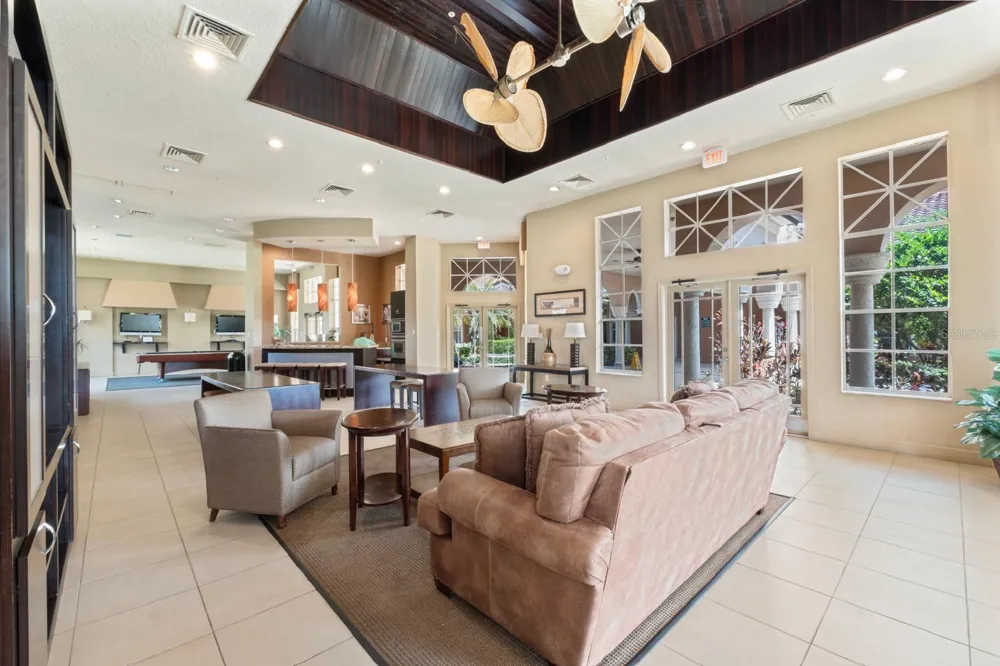5512 METROWEST BOULEVARD #12-203 Orlando, FL 32811