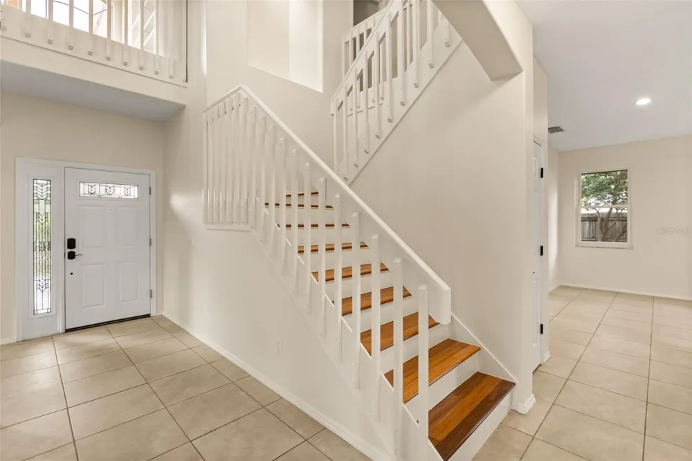 425 CARRIAGE WAY COURT Oviedo, FL 32765