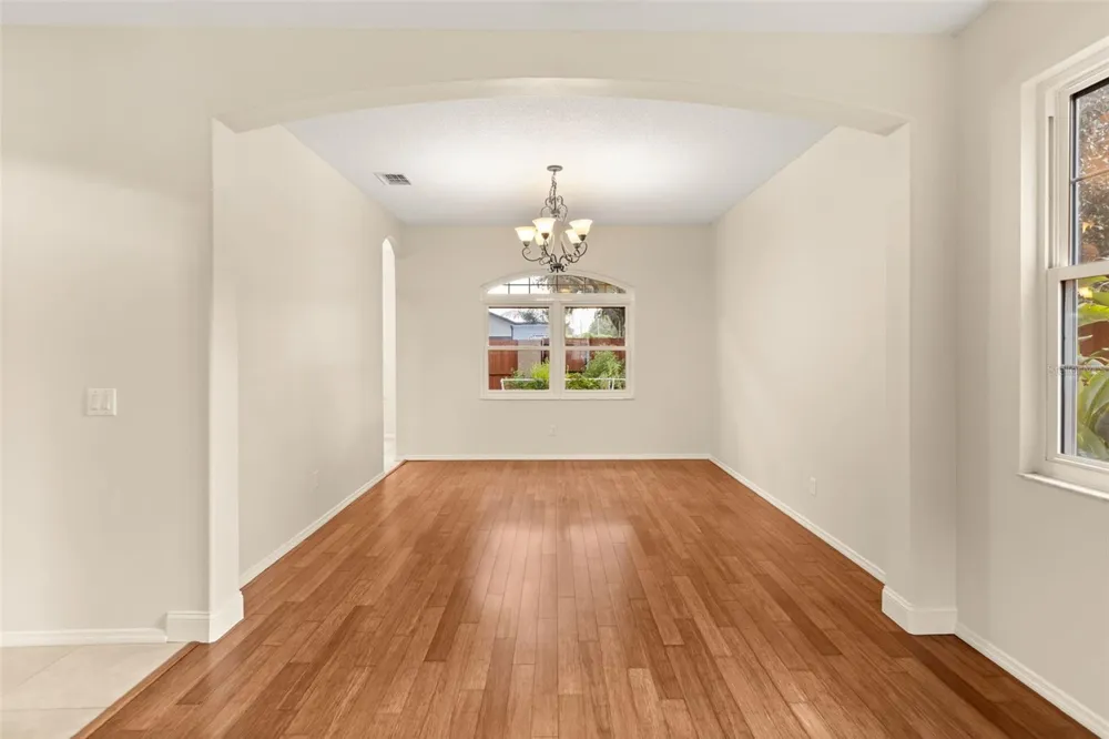425 CARRIAGE WAY COURT Oviedo, FL 32765