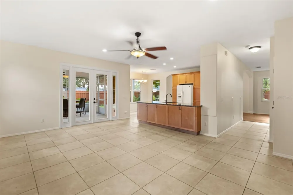 425 CARRIAGE WAY COURT Oviedo, FL 32765