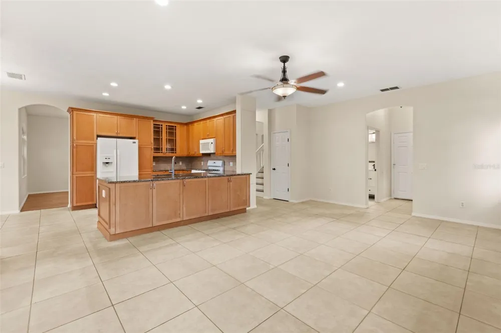 425 CARRIAGE WAY COURT Oviedo, FL 32765