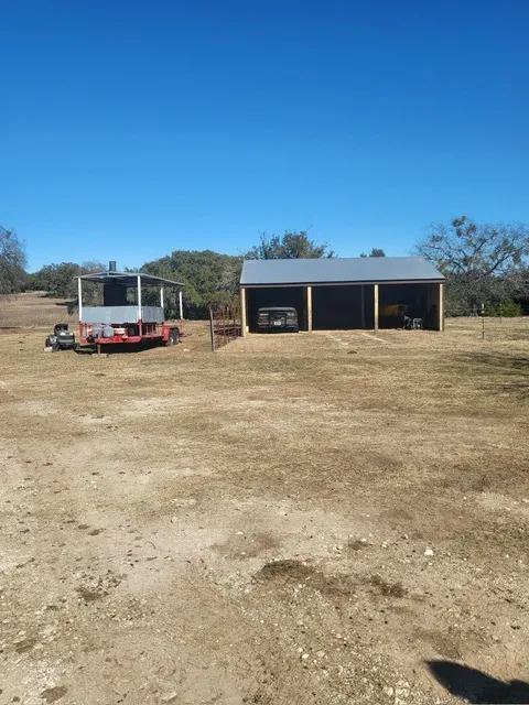 306 RR #1869 Liberty Hill, TX 78642