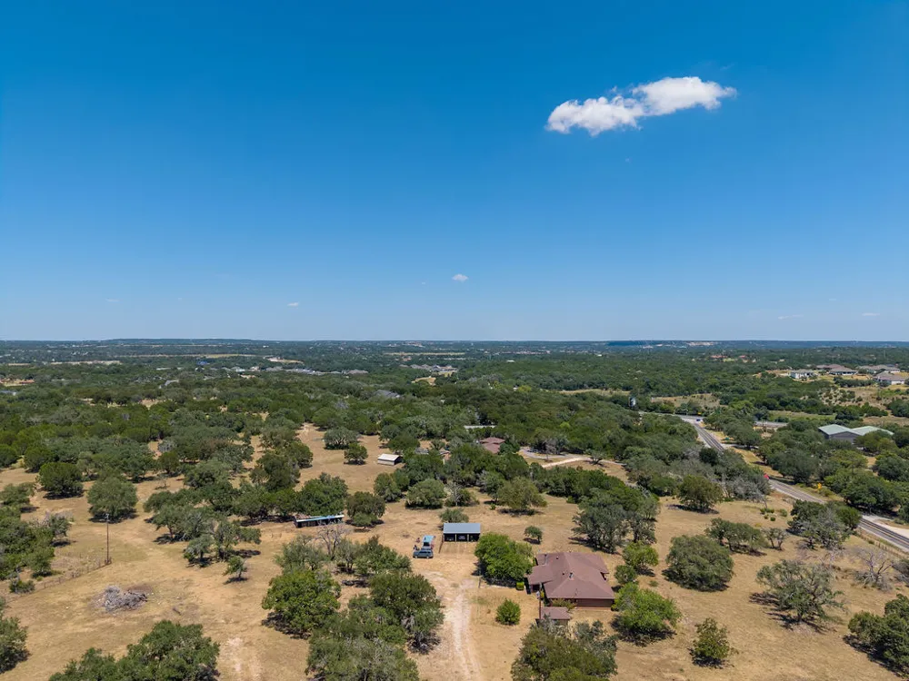 306 RR #1869 Liberty Hill, TX 78642