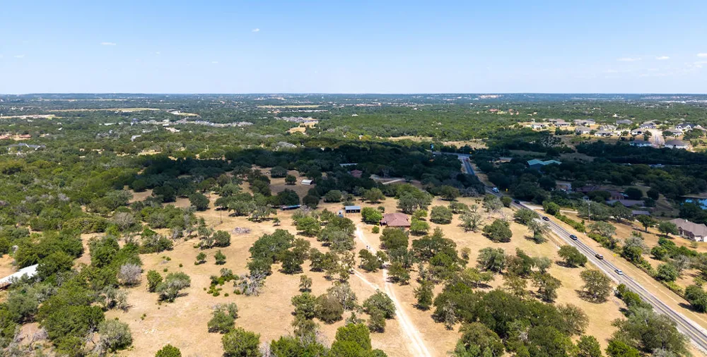 306 RR #1869 Liberty Hill, TX 78642