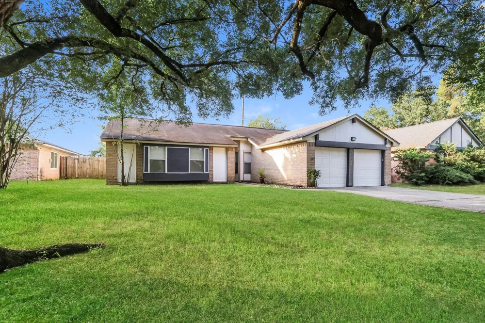 21126 Tangle Creek Lane Spring, TX 77388