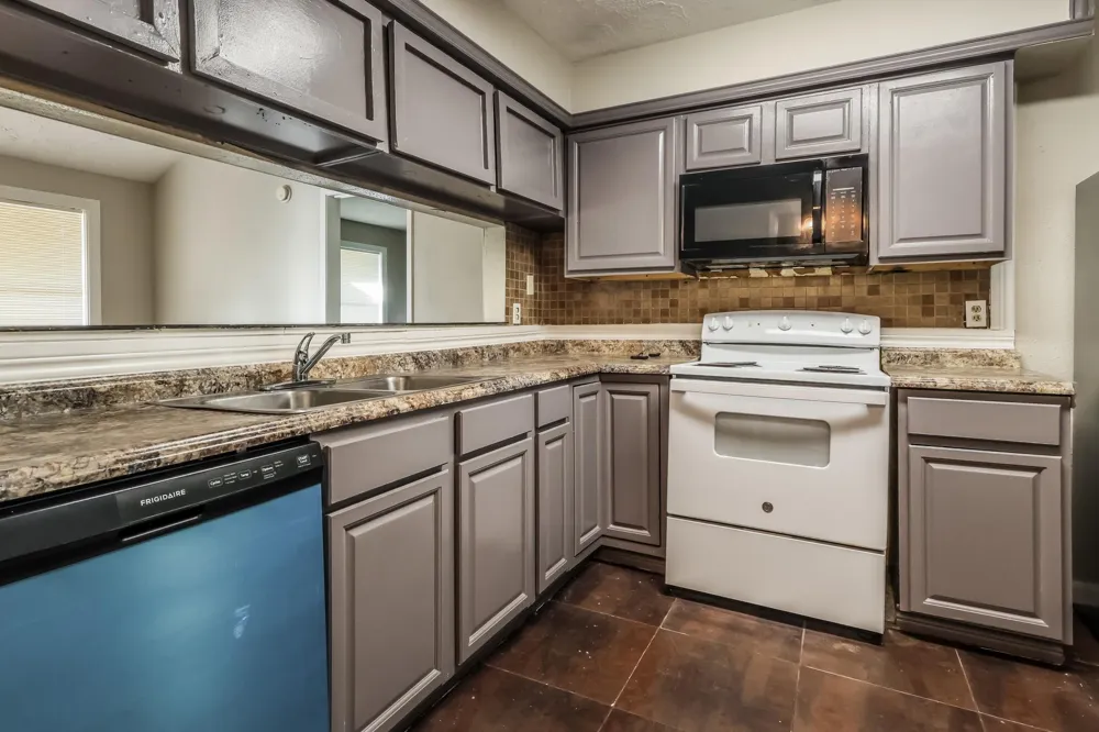 21126 Tangle Creek Lane Spring, TX 77388