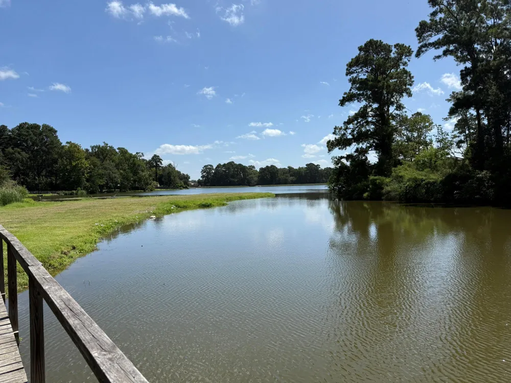 1112 Columbia River Rd Conroe, TX 77316