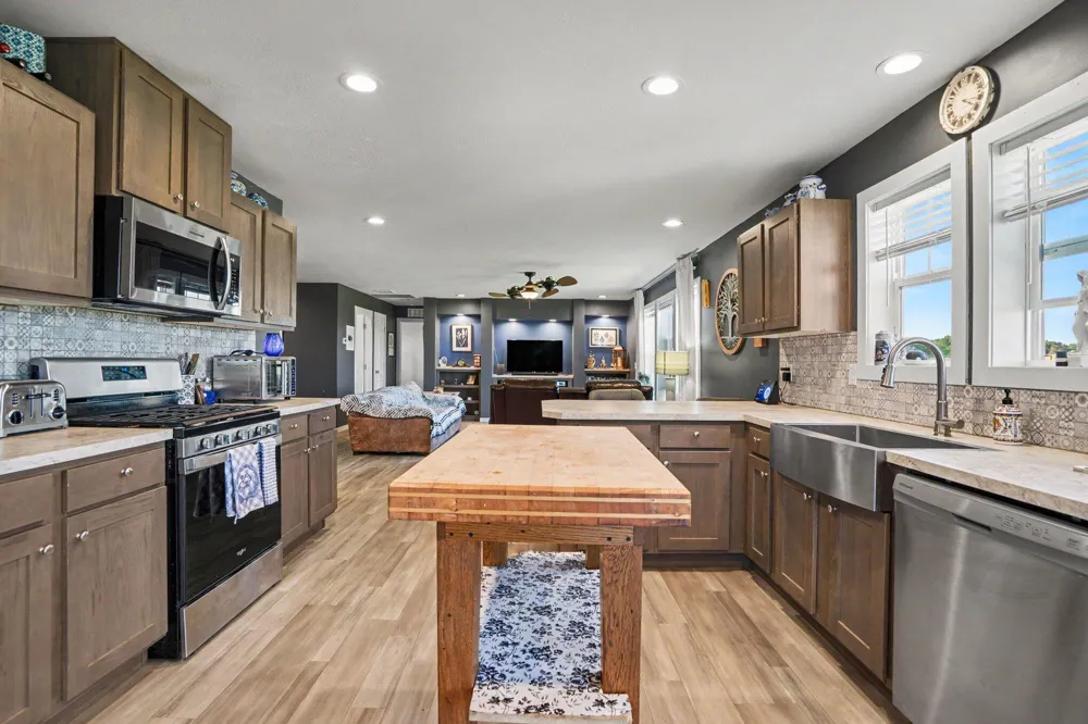 256 Hatfield Road Niles, MI 49120