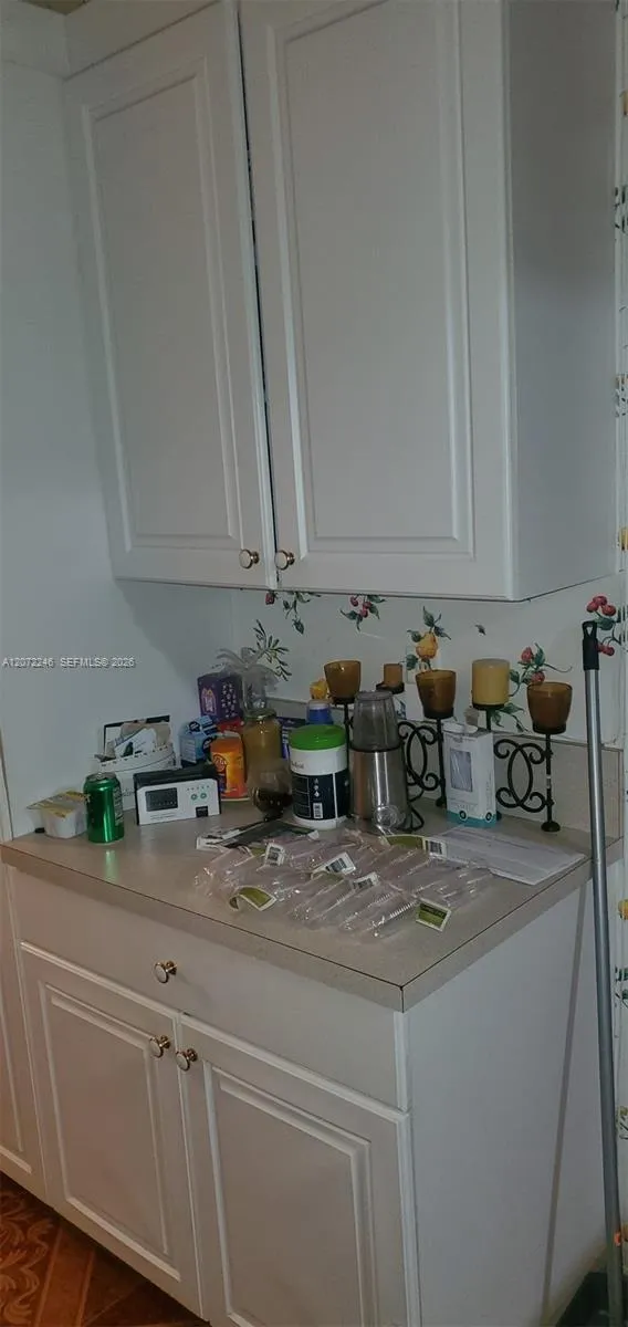 7775 Yardley Dr #211 Tamarac, FL 33321