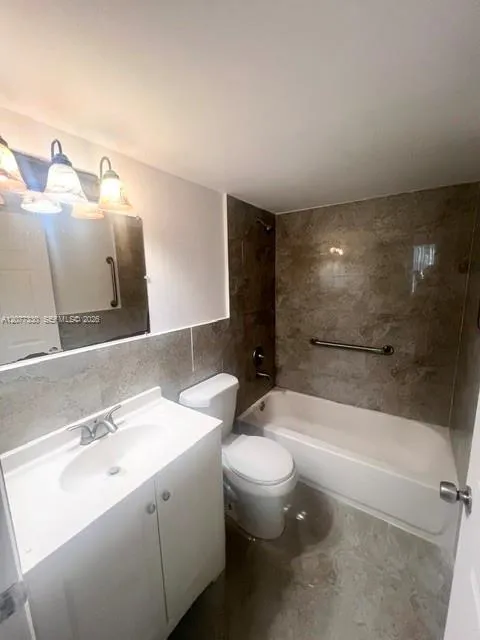 10749 Cleary Blvd #103 Plantation, FL 33324