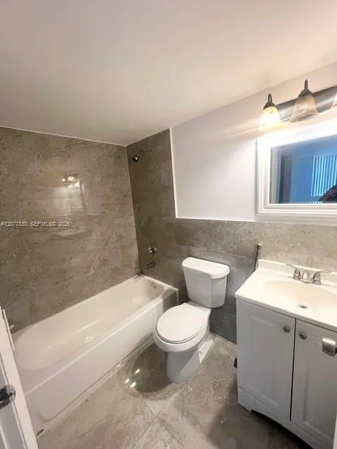 10749 Cleary Blvd #103 Plantation, FL 33324