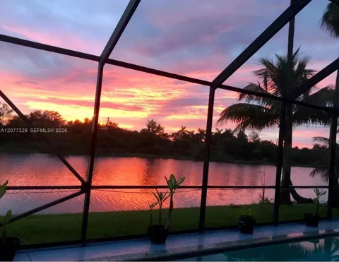 2386 SW 183rd Ter