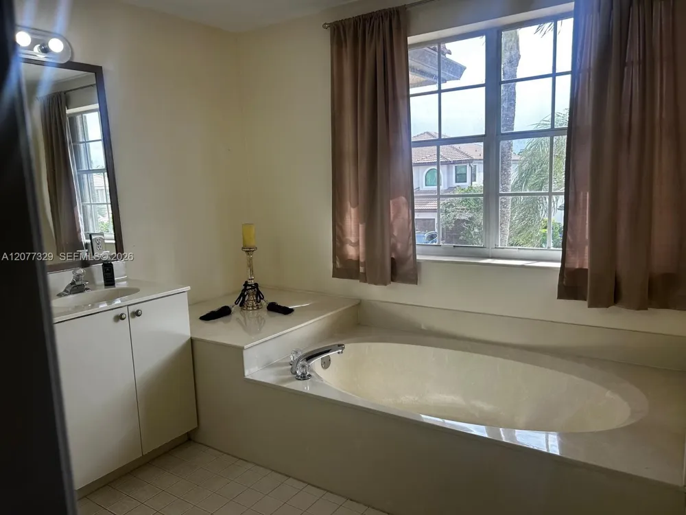 2386 SW 183rd Ter Miramar, FL 33029