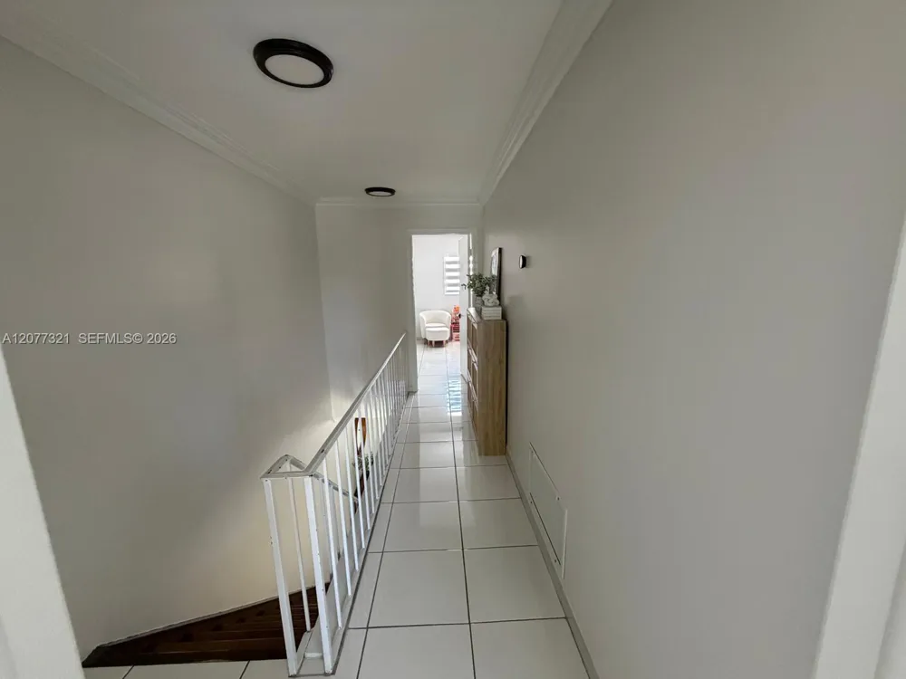 8310 SW 154th Ave #25 Miami, FL 33193
