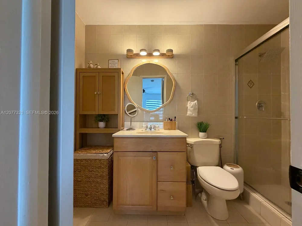 8310 SW 154th Ave #25 Miami, FL 33193