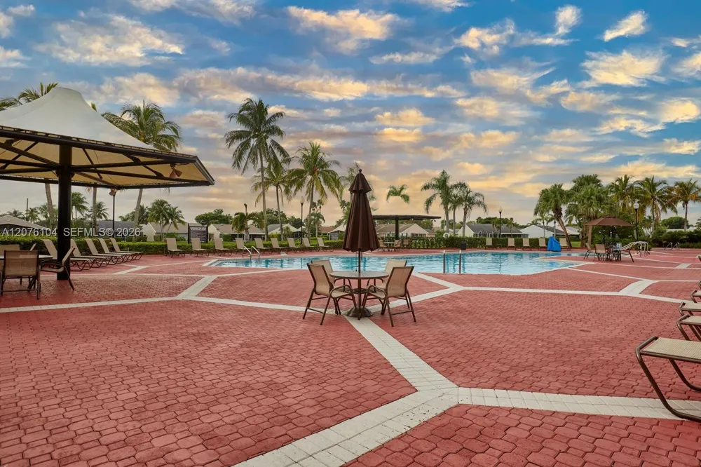 2215 SE 7th Pl Homestead, FL 33033