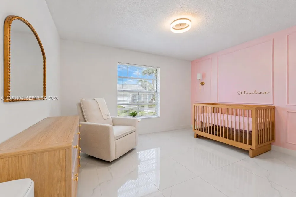 2215 SE 7th Pl Homestead, FL 33033