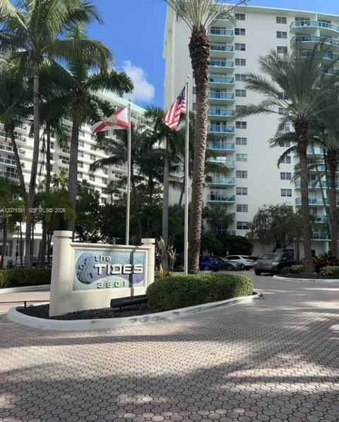 3801 S Ocean Dr #2D