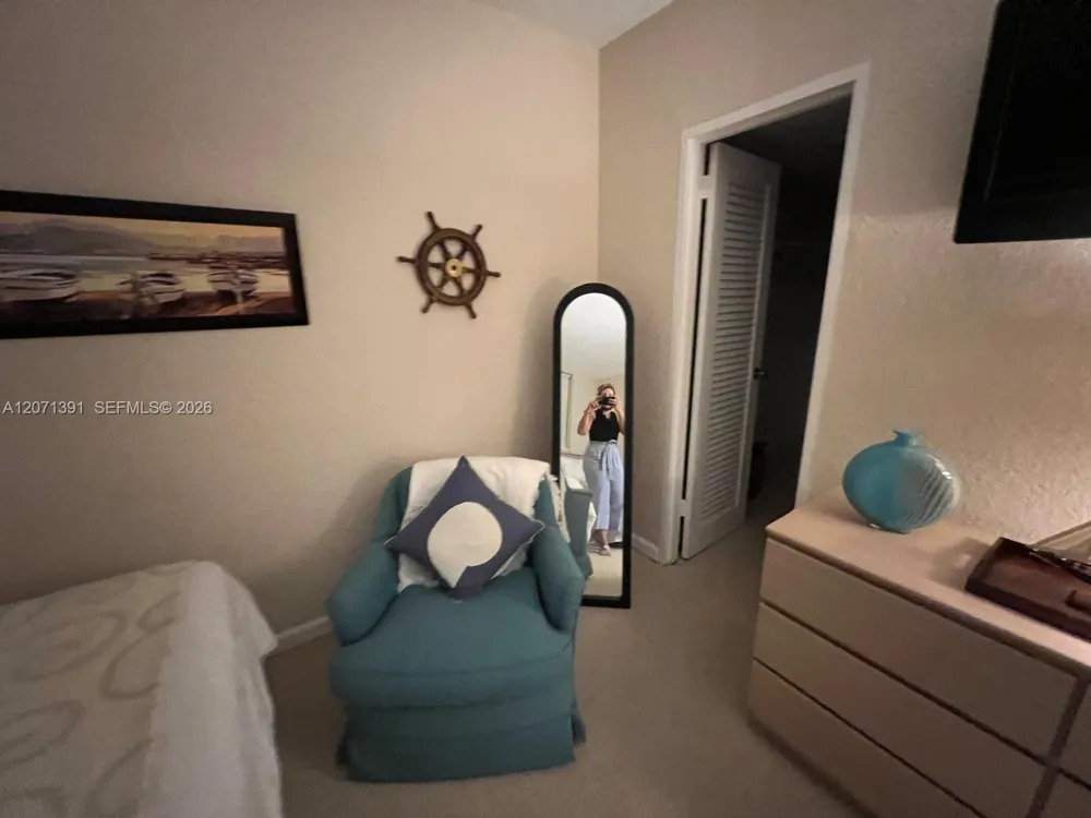 3801 S Ocean Dr #2D Hollywood, FL 33019
