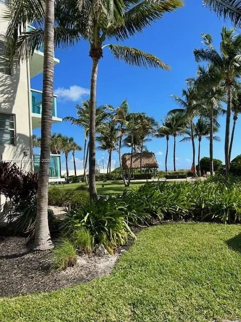 3801 S Ocean Dr #2D Hollywood, FL 33019
