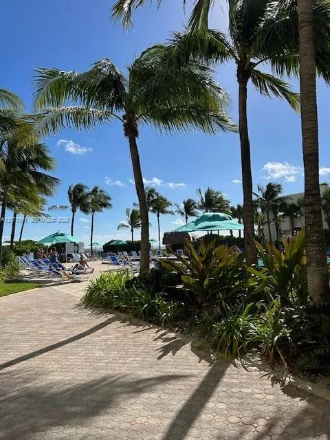 3801 S Ocean Dr #2D Hollywood, FL 33019