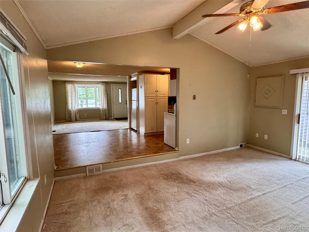 37197 Jefferson Avenue Harrison Charter Township, MI 48045