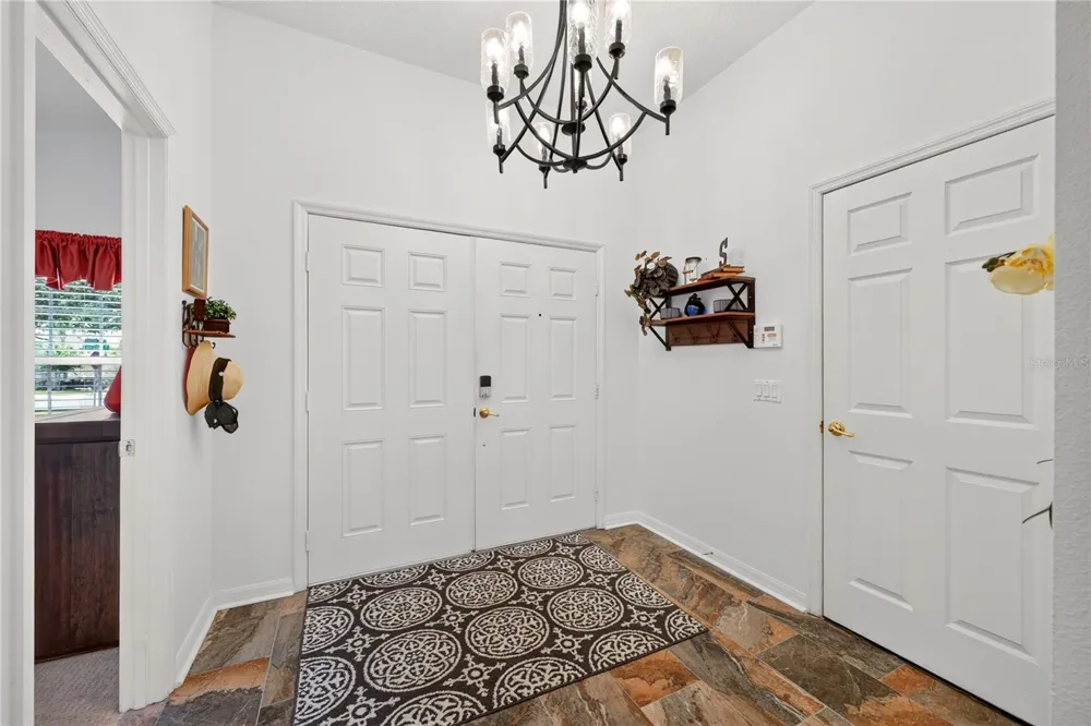 358 LANCASTER DR Davenport, FL 33897