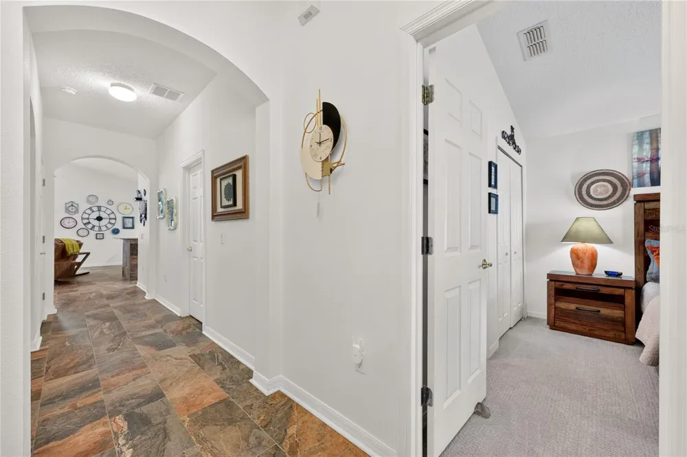 358 LANCASTER DR Davenport, FL 33897