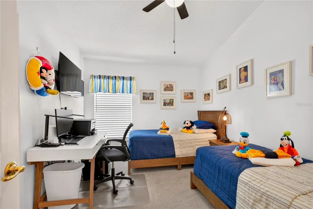 358 LANCASTER DR Davenport, FL 33897